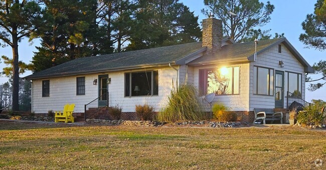 Building Photo - 252 Hickory Point Rd Rental