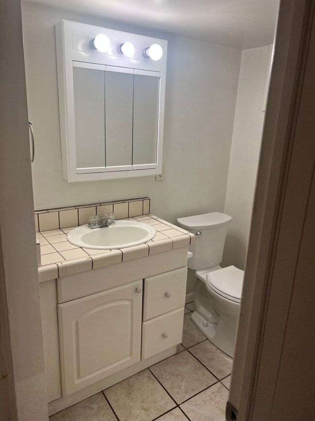 Photo - 2901 Reed St Unidad 3