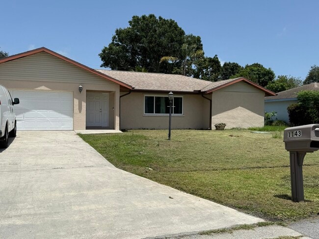 Photo - 1143 SE Sabina Ln