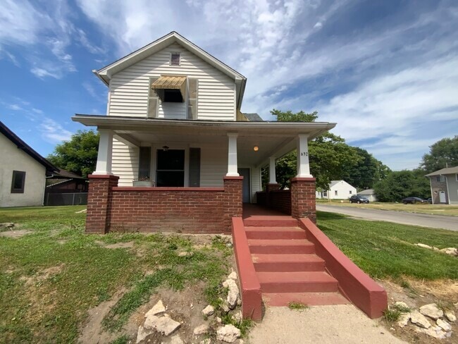 Building Photo - 632 N Sherman St Rental