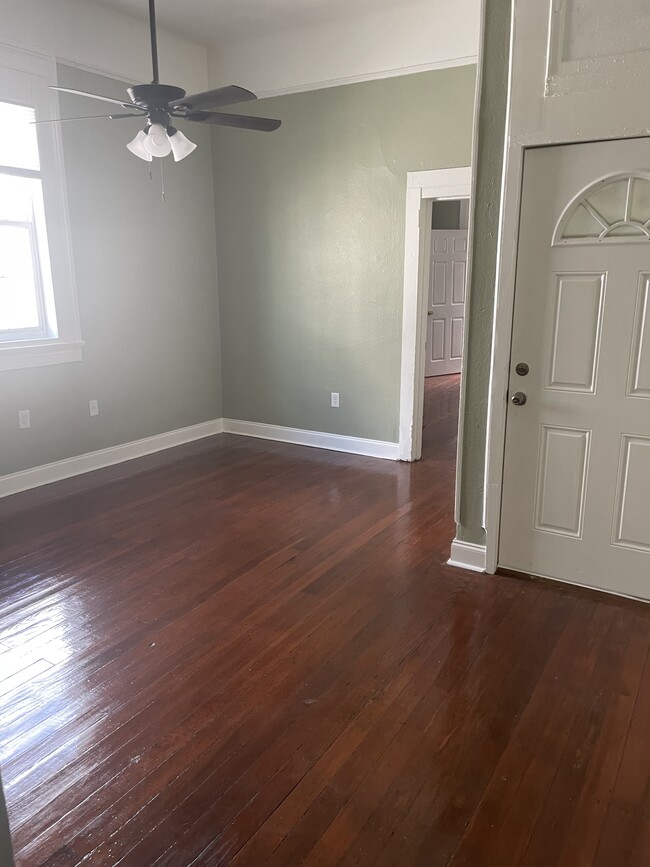 Photo - 2330 Ursulines Ave Unit Apt B