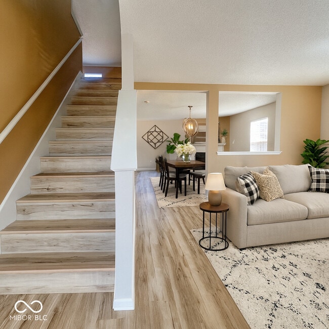 Photo - 14243 Holly Berry Cir