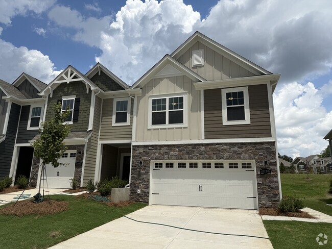 Building Photo - 3204 Lilac Grove Dr Rental
