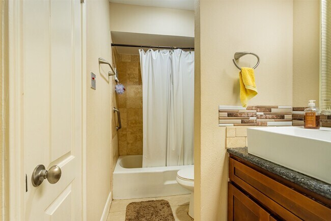 Building Photo - 14357 Misty Meadow Ln