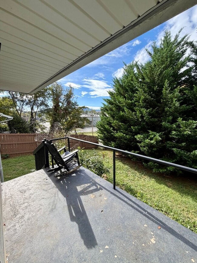Photo - Charming 3-Bedroom Home with Updated Kitch...