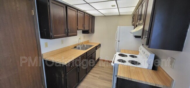 Photo - 151 Bevonne Ct