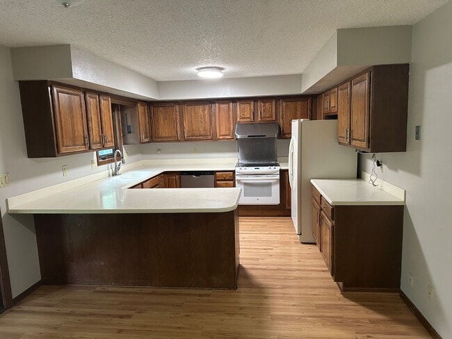 Photo - 3017 Eisenhower Ave