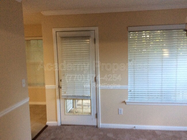 Photo - 4015 Yellow Pine Ct