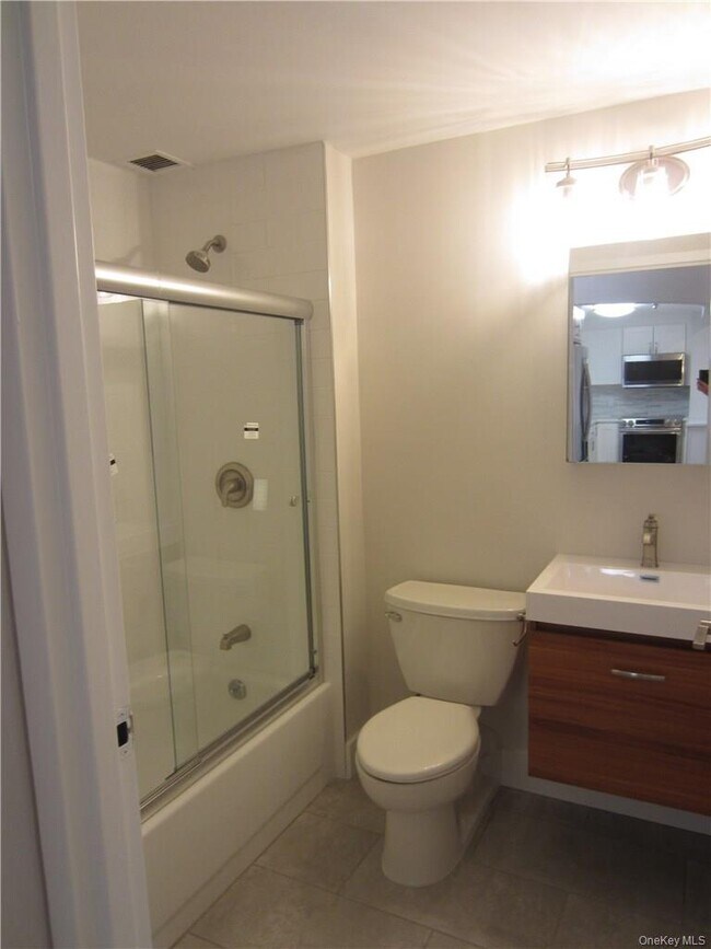 Photo - 123 Mamaroneck Ave Unit 111