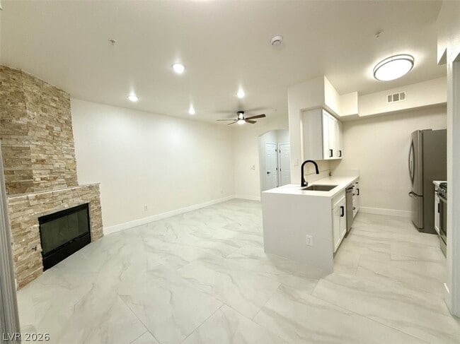 Photo - 7167 S Durango Dr Unidad 106