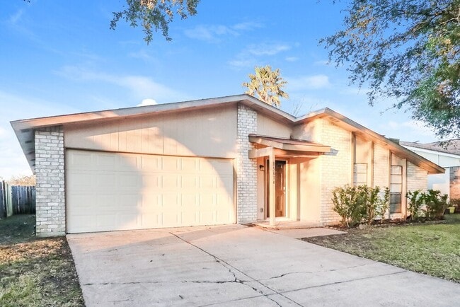 Photo - 15614 Mendocino Dr