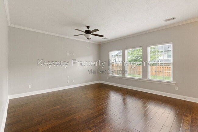 Photo - 435 Brantley Cove Cir