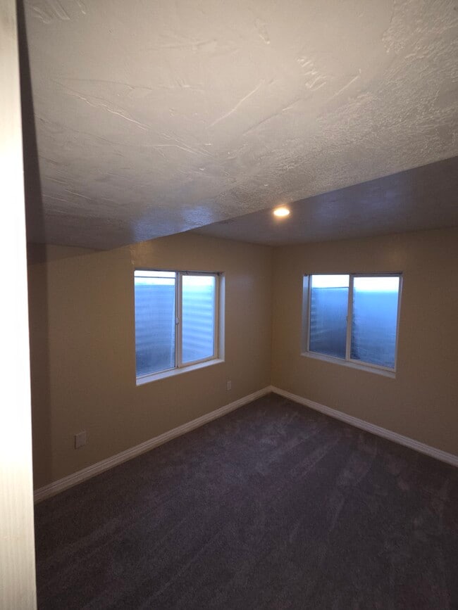 Photo - 6878 W 3100 S