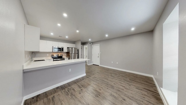 Photo - Junius Place Apartments