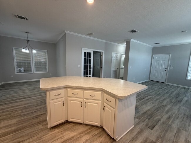 Photo - 1618 Killarney Ct