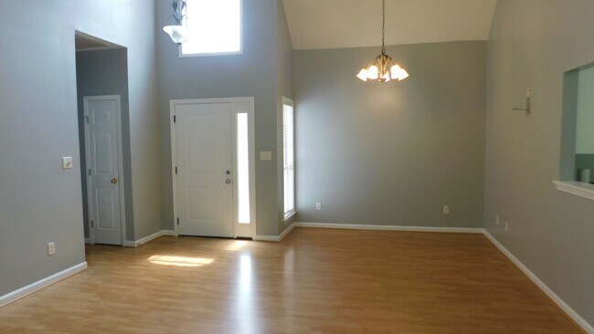 Photo - 632 Forest Lakes Dr