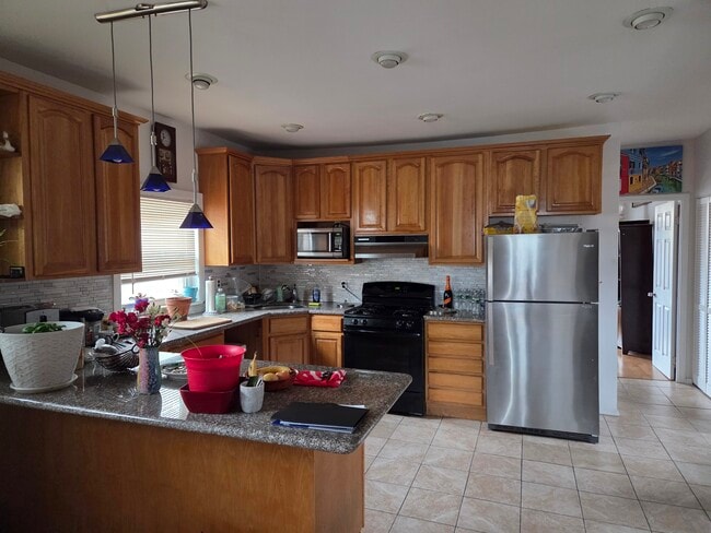 Photo - 4634 Beach 46th St Unit Apt. 2