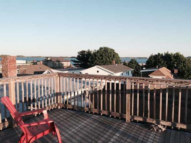 Photo - 112 Marine Rd Unit 2