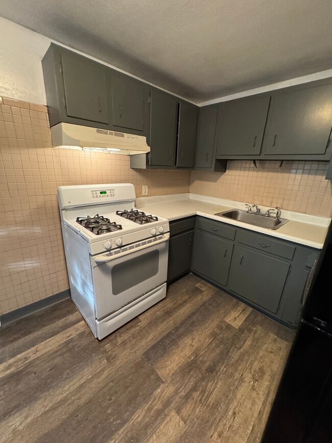 Photo - 22 Judith Ter Unit 1