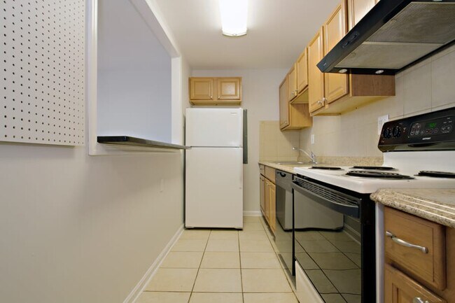 Photo - 1420 Harvard St NW Unit 406