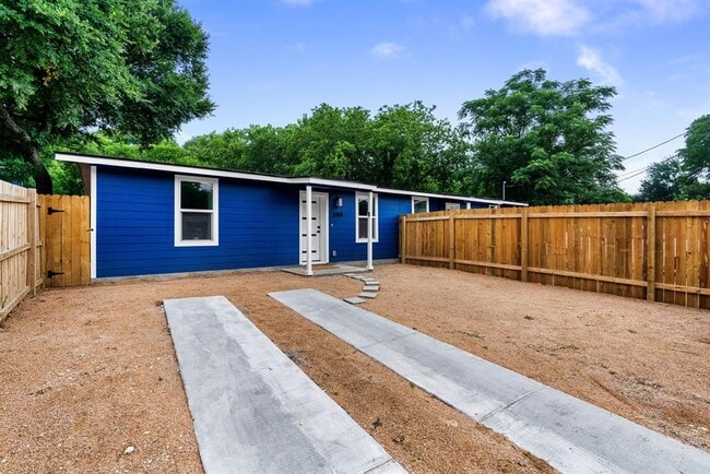 Photo - 1618 Webberville Rd