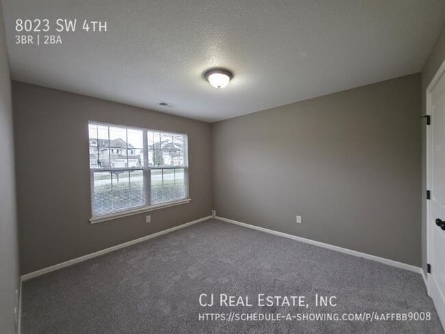 Photo - 8023 SW 4th-