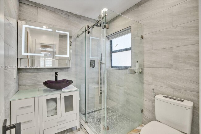 Photo - 6761 Allen St Unit 6761