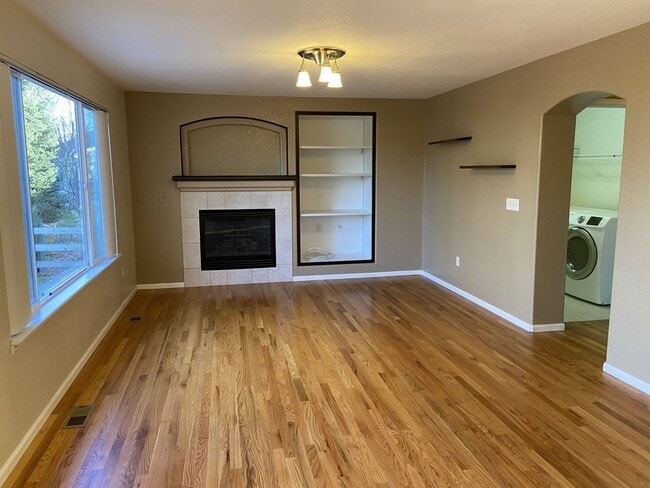 Photo - 13648 Parkview Pl