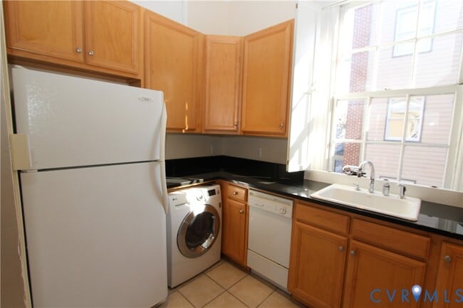 Photo - 219 N 19th St Unidad U31