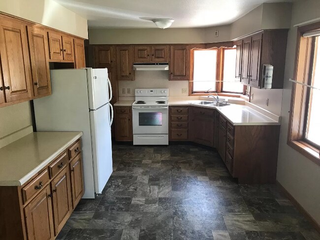 303 Locust St