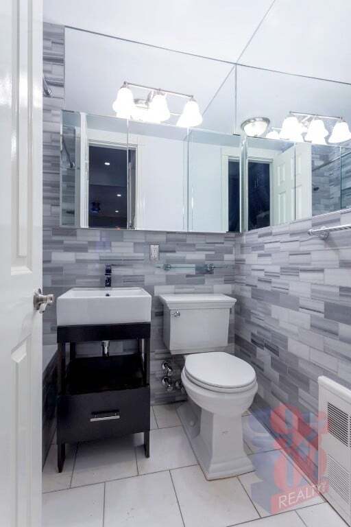 Photo - 95 Perry St Unidad 12