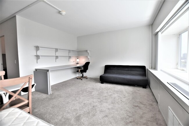 Photo - 555 E William St Unit 14B