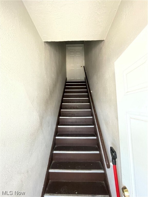 Photo - 3103 W 73rd St