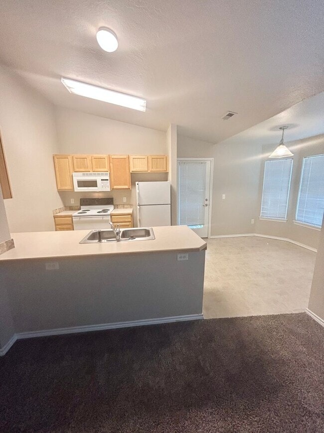 Photo - 11861 Cloverbrook Ln Unit 102