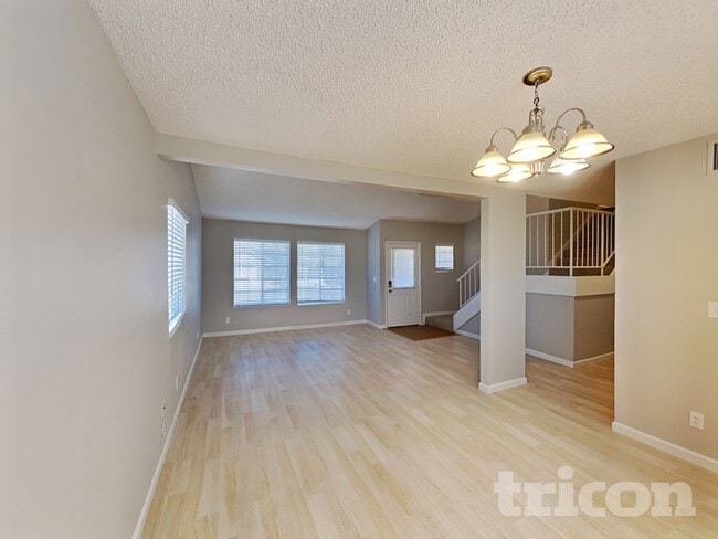 Photo - 3143 Regal Oak Dr