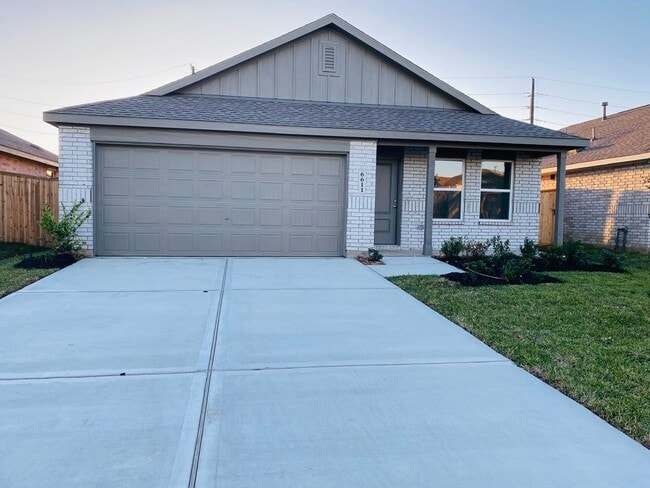 Building Photo - 6611 Sassafras Grn Dr Rental