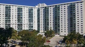 Building Photo - 19390 Collins Ave Unit 502 Rental