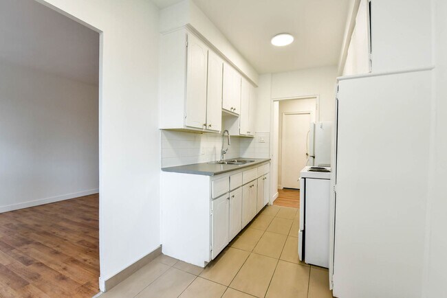 Photo - 809 Av. Bloomfield Unité 303