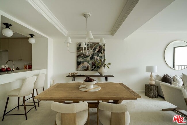 Building Photo - 11847 Gorham Ave Unit 302