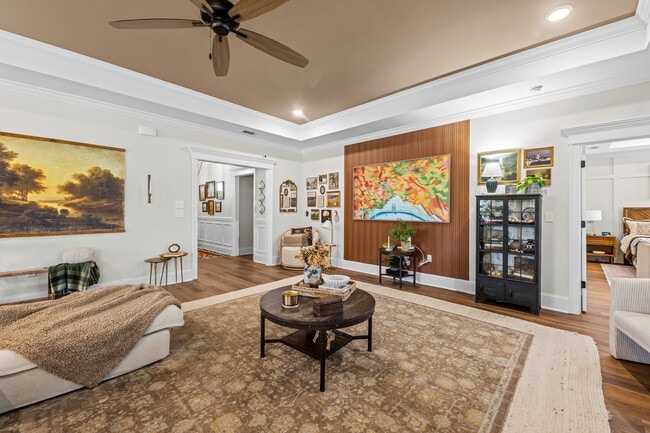 Photo - 98 Springdale Dr