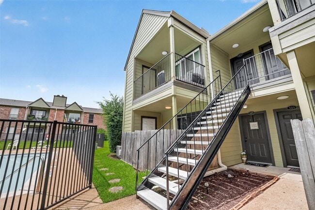 Building Photo - 18800 Egret Bay Blvd Unit 503
