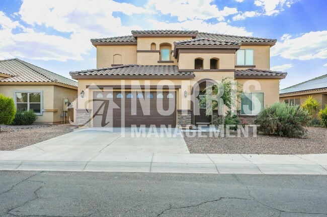 Building Photo - Beautiful Large Home in Casa Grande