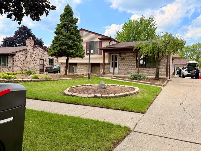 Photo - 11849 Ontario Dr