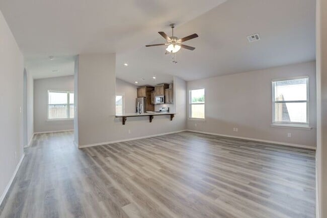 Photo - 4/2.5/2 New Construction Home!