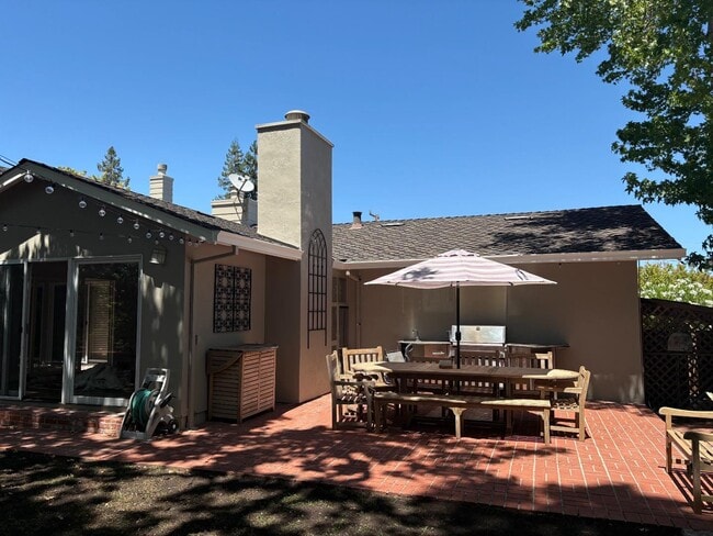 Photo - 1251 Bellair Way
