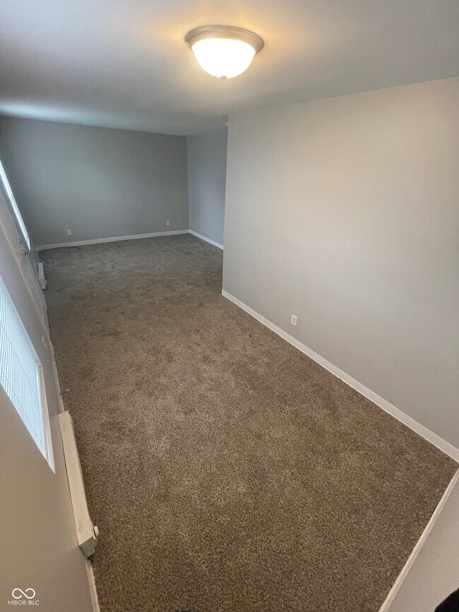 Photo - 2045 N Dearborn St