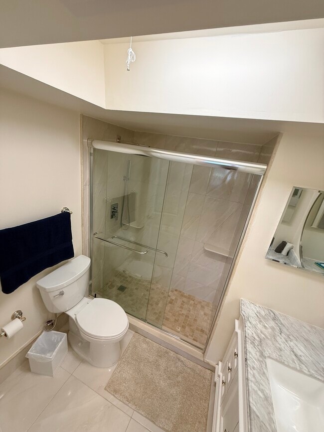 Building Photo - 125 Ocean Ave Unit #204