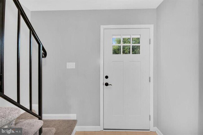 Photo - 23 Oak Dr