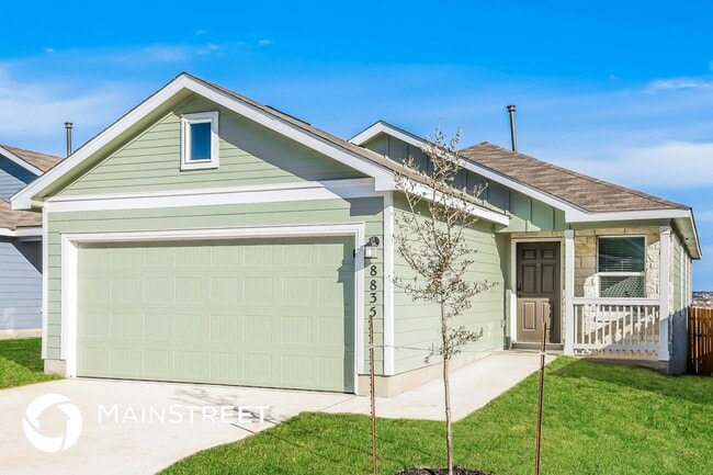 Photo - 8835 Barrow Path