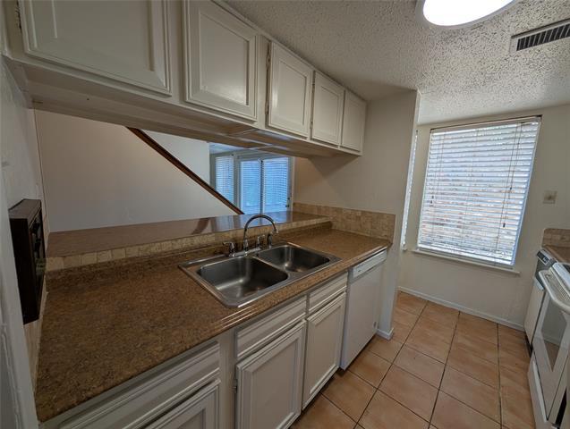 Photo - 8560 Park Ln Unidad 70